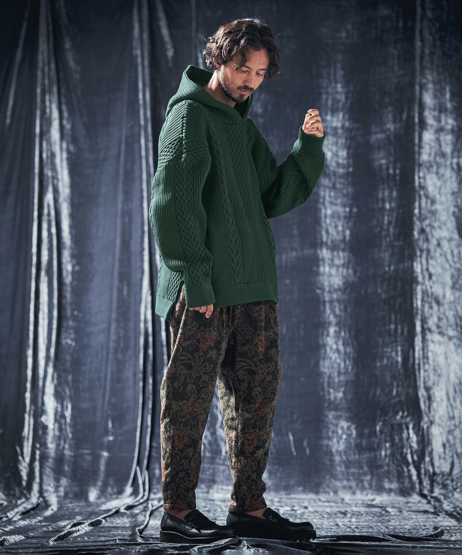 ANGENEHM(アンゲネーム)】Light yarn cable stitch knit hoodie ニット 