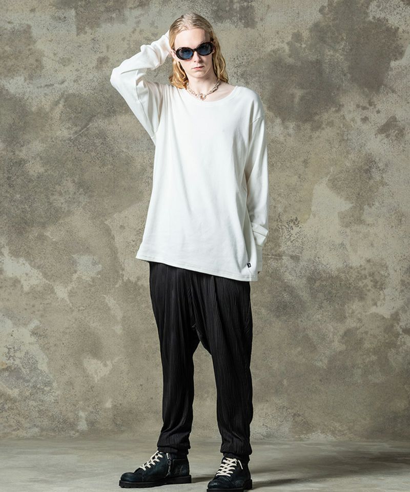 glamb(グラム)】STUNN Long Sleeves T-Shirt デフォームロングスリーブ