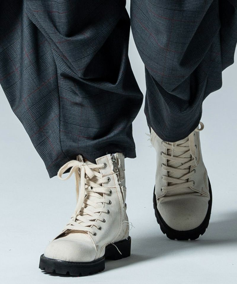 新品／グラム glamb／汚し・ダメージ加工 デニムブーツ／28㎝、28,5㎝ 新品／グラム glamb／汚し・ダメージ加工 デニムブーツ／28㎝、28,5㎝