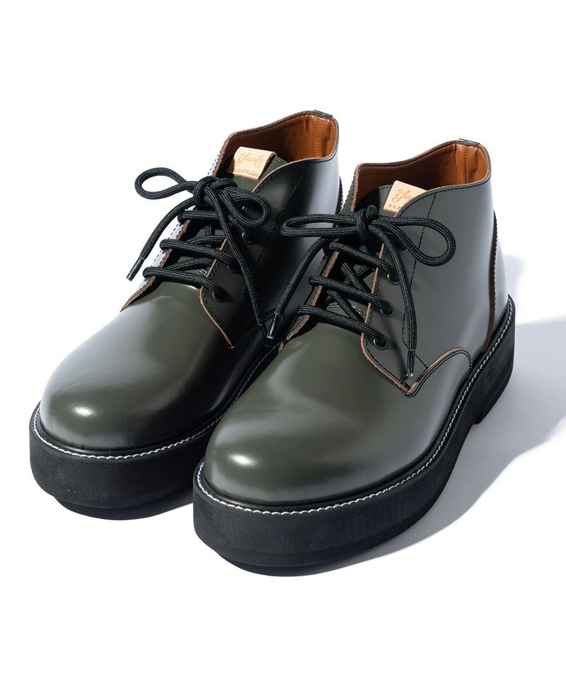 glamb(グラム)】Four Holes Chukka Boots フォーホールチャッカ