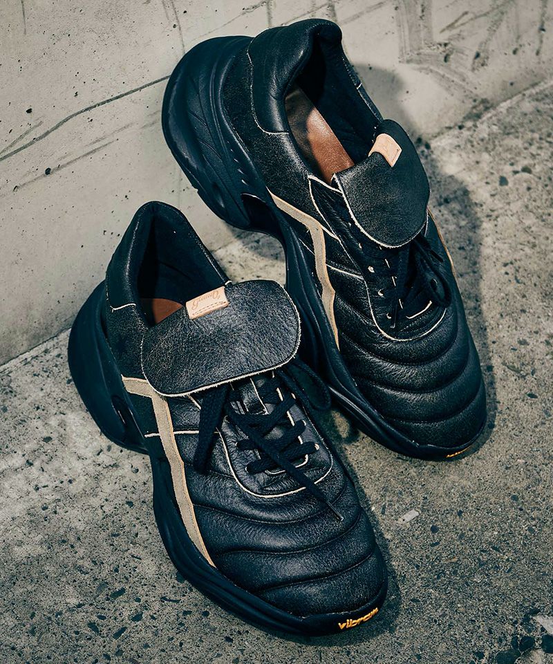 glamb(グラム)】Crack Leather Sneakers クラックレザースニーカー