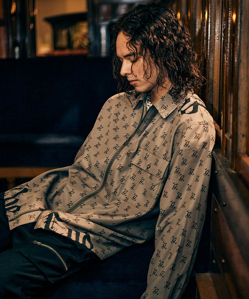 glamb(グラム)】Monogram Black Letter Shirt モノグラム glamb(グラム)】Monogram Black Letter Shirt モノグラム