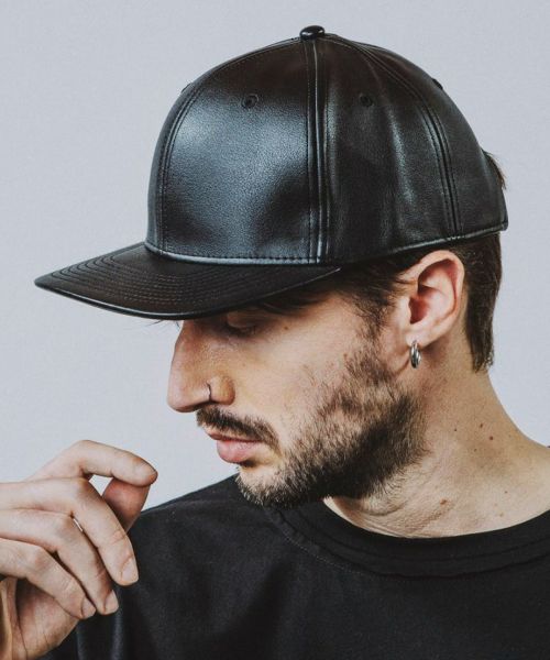 【NO ID.(ノーアイディー)】ｼﾝｾﾃｨｯｸﾚｻﾞｰBB-CAP キャップ(855777-030H)