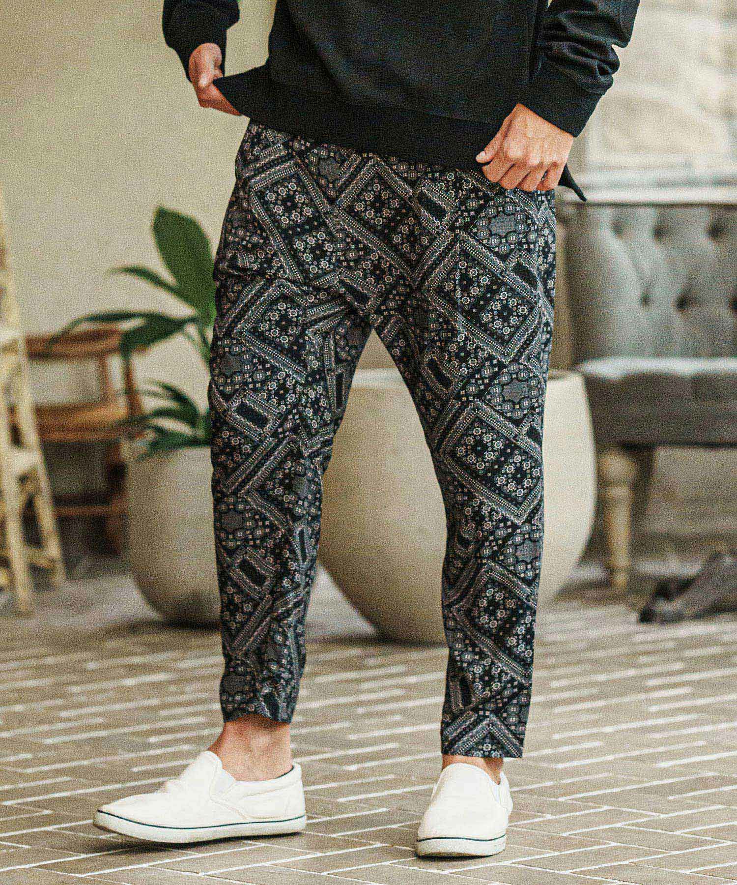 30%OFF【CAMBIO(カンビオ)】Bandana Pattern Relax Tapered Easy Pants