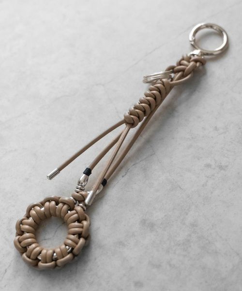 【SENTI(センティ)】【予約販売ご注文から1ヶ月後出荷】LEATHER BRAID CIRCLE KEYSTRAP レザー編み込みキーストラップ(2033)