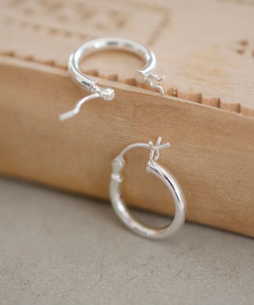 【SENTI(センティ)】【予約販売ご注文から1ヶ月後出荷】HOOP EARRING SV フープピアス(4015)