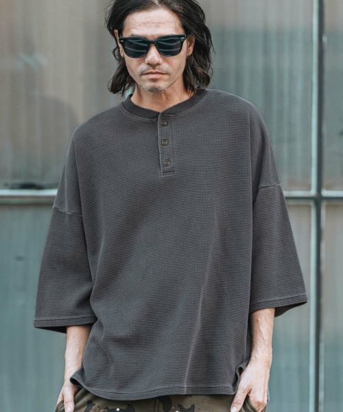 【CAMBIO(カンビオ)】Pigment Waffl Henley Neck Cut sew ヘンリーネックTシャツ(CMP-251-002)