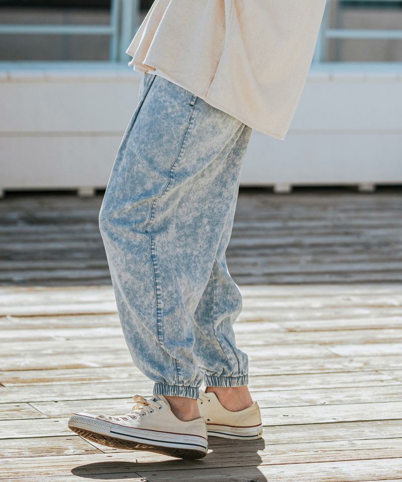 CAMBIO(カンビオ)】Chemical Wash Silky Denim Balloon Pants