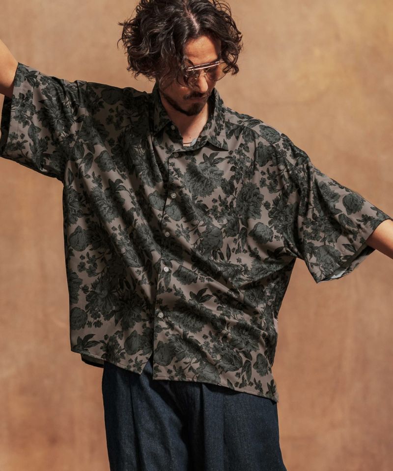 3026　こちらは専用です Jih Nunc(ジーヌンク)】フラワー総柄オーバーサイズシャツ(JIH