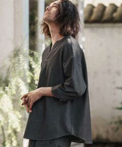 CAMBIO(カンビオ)】Denim Like Drape Henley Neck Concho Button 3-4