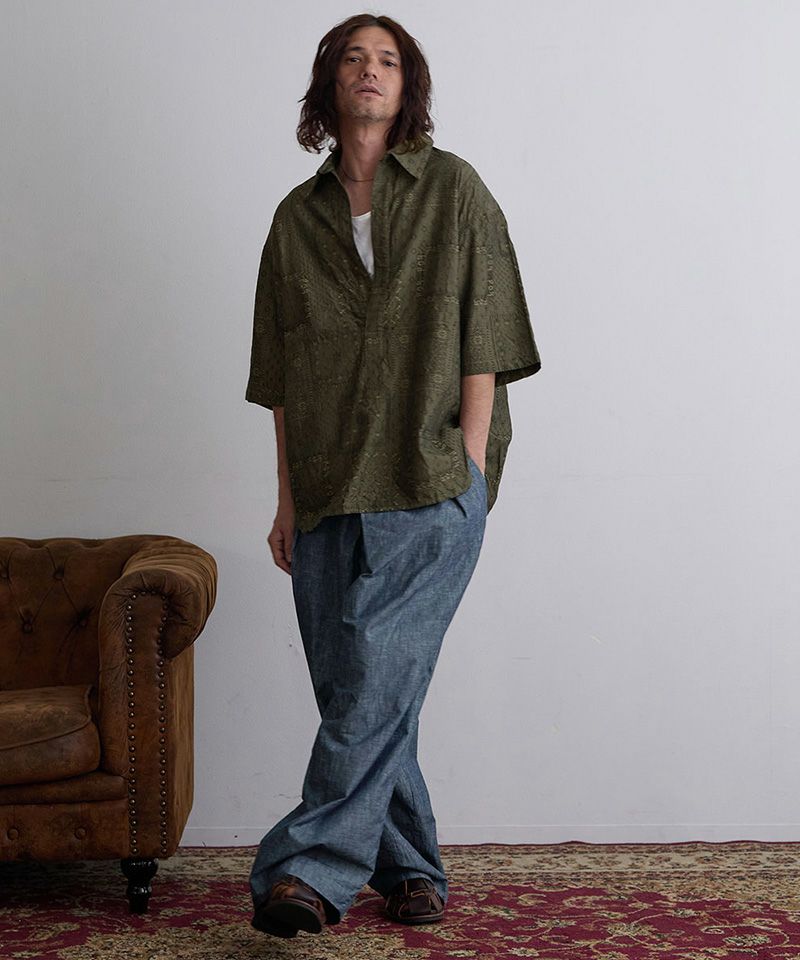 はるページ EGO TRIPPING(エゴトリッピング)】PARISFREE バンダナ柄シャツ(616457