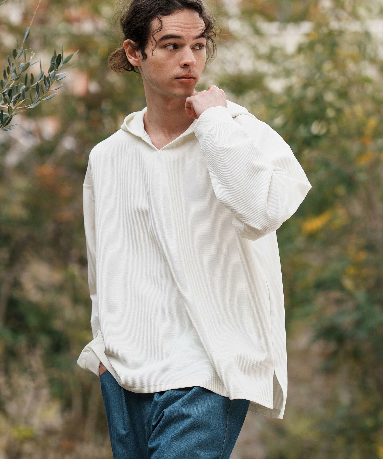 IVORY