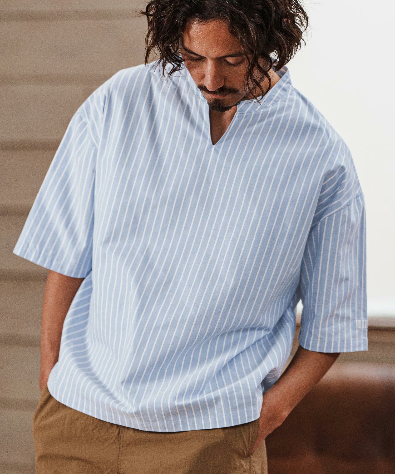 blue stripe