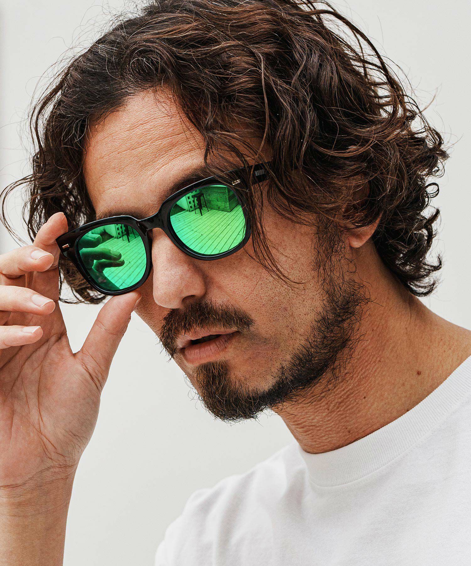 black x mirror green