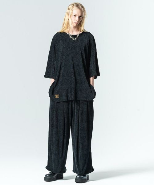 【glamb(グラム)】【予約販売5月下旬～6月上旬入荷】Glamour Crepe T-Shirt Set Up グラマークレープＴシャツセットアップ(GB0225-ST05)