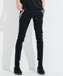 NYLON．BK.WH
