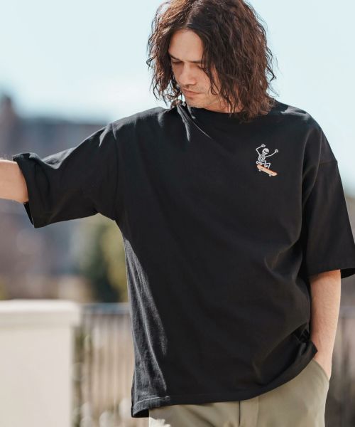 【一部サイズカラー予約販売6月中旬～下旬入荷】【CAMBIO(カンビオ)】刺繍T_Skull skate Tシャツ(CASD-147)