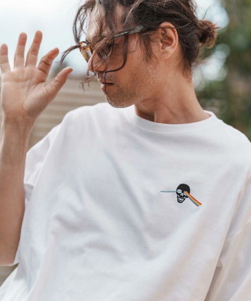 【一部サイズカラー予約販売6月中旬～下旬入荷】【CAMBIO(カンビオ)】刺繍T_Skull rainbow Tシャツ(CASD-146)