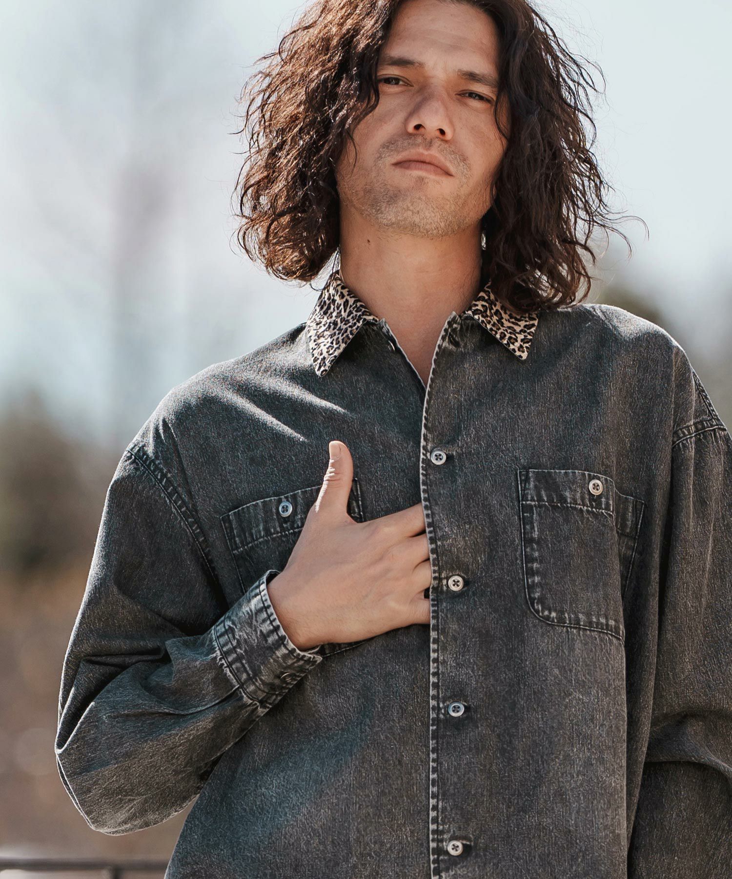 CAMBIO(カンビオ)】レオパード襟切替ケミカルウォッシュ加工デニム