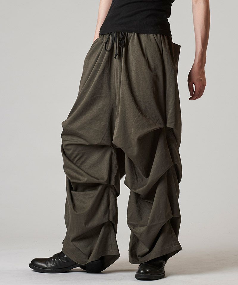 30%OFF【NO ID.(ノーアイディー)】 ｽｰﾊﾟｰﾜｲﾄﾞﾀｯｸPT パンツ