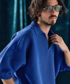 ROYAL.BLUE