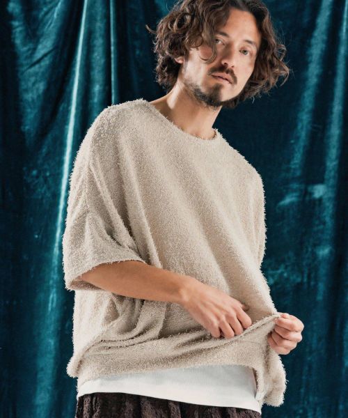 【ANGENEHM(アンゲネーム)】Feather texture oversized T-shirt Tシャツ(AG04-030scf)