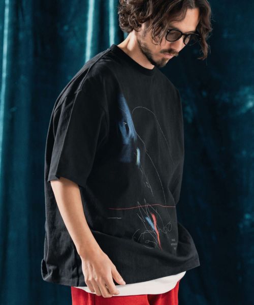 【ANGENEHM(アンゲネーム)】Printed T-shirt -handwriting-esque- Tシャツ(AG04-020scf)