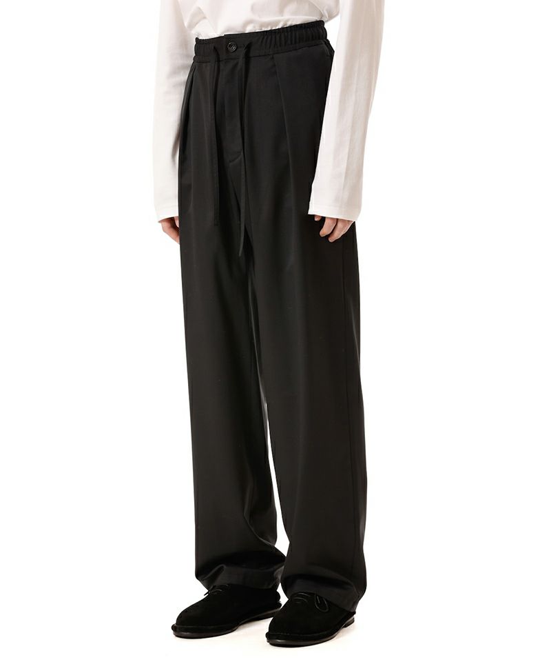 ATTACHMENT(アタッチメント)】T-W-SI STRETCH GABARDINE 1TUCK EASY