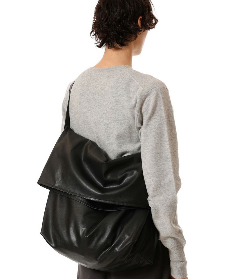 930 BLACK