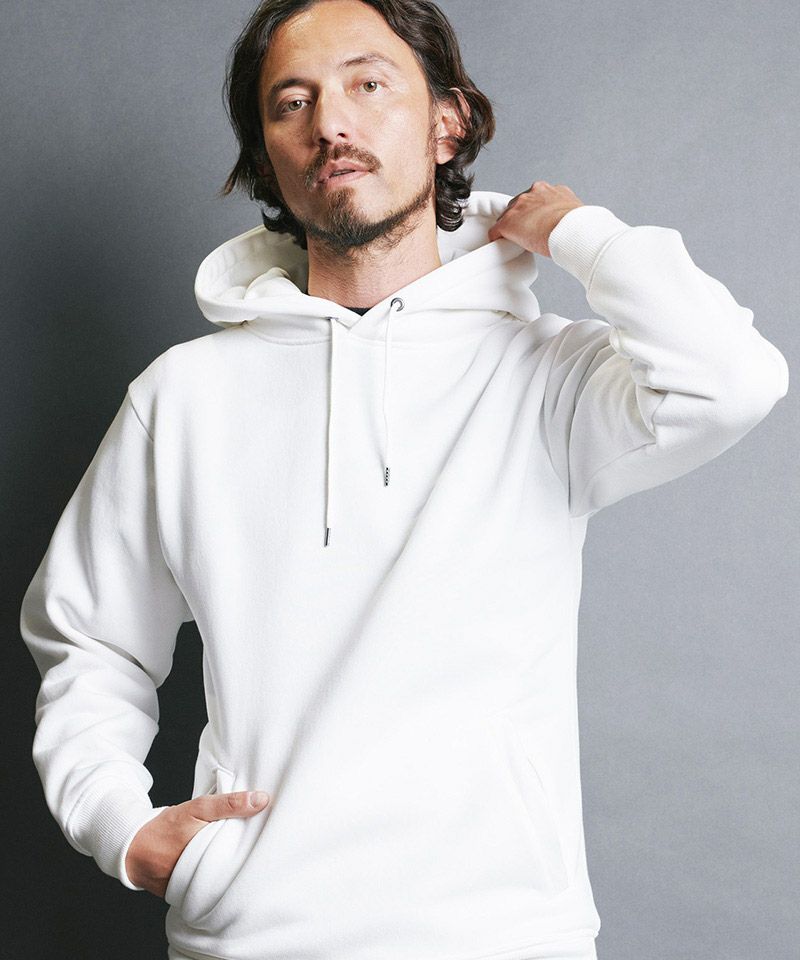 02 WHITE