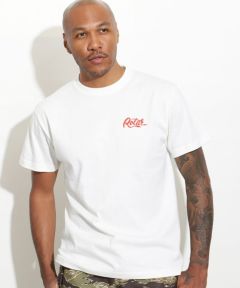 2．V.WHITE