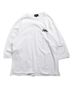 1．WHITE
