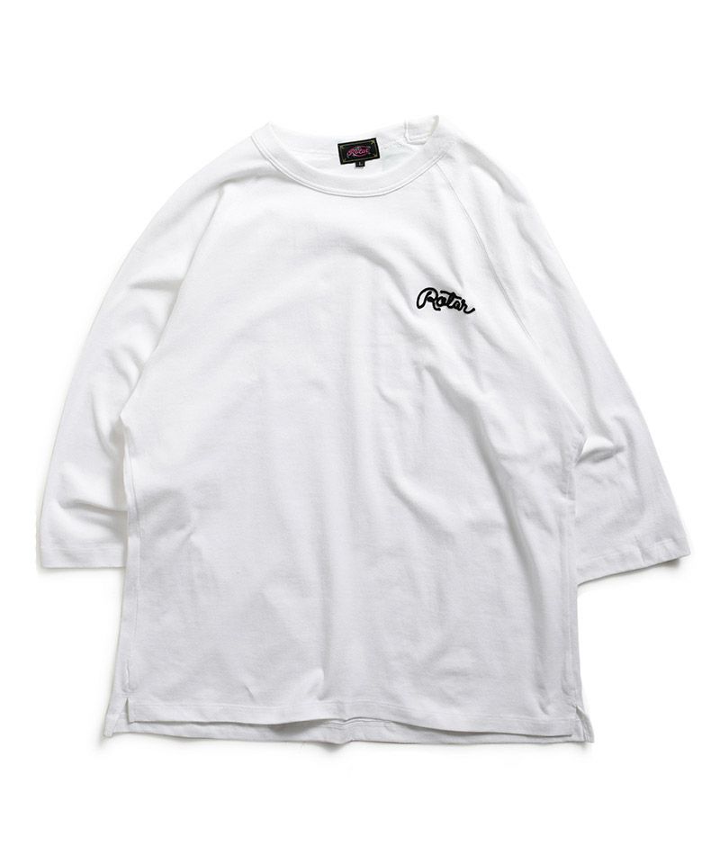 1．WHITE