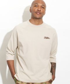 80．BEIGE