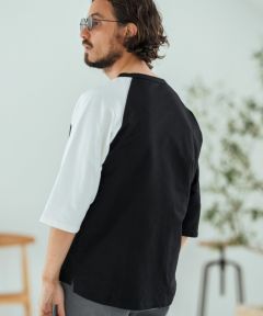 BLACK × WHITE