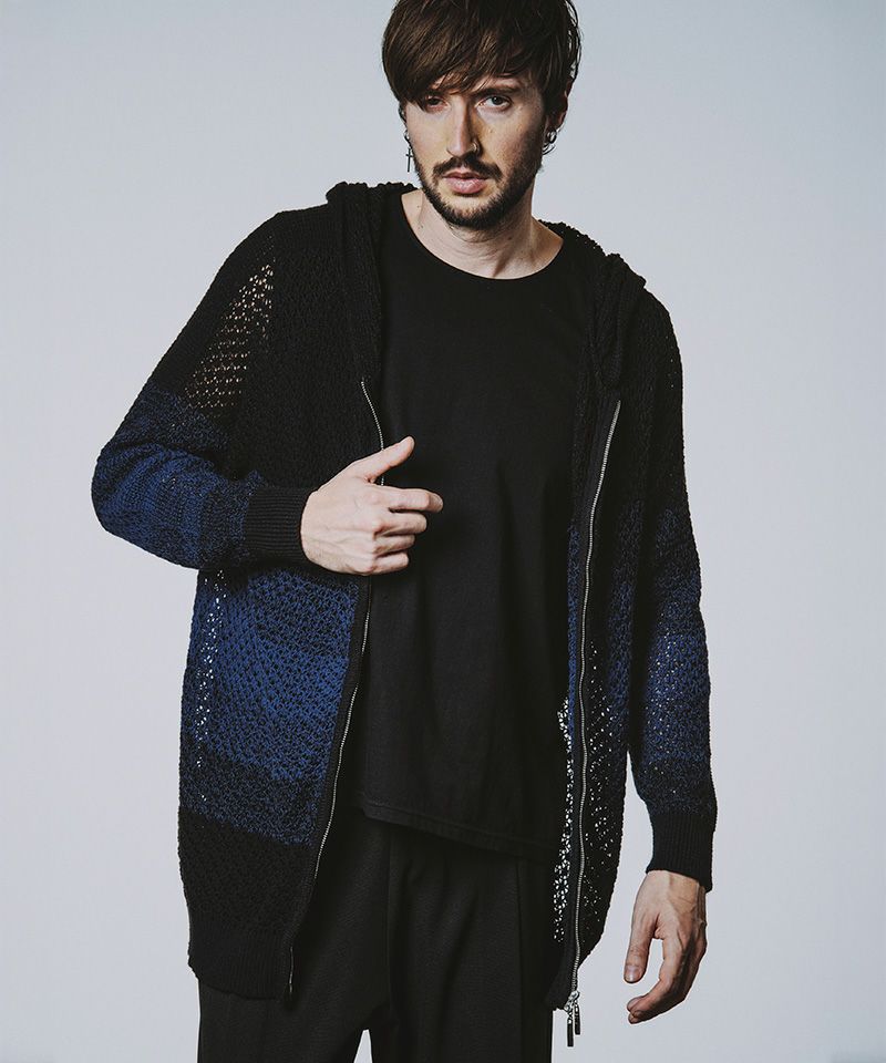 BLACK×BLUE