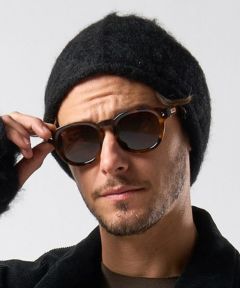 09．all black