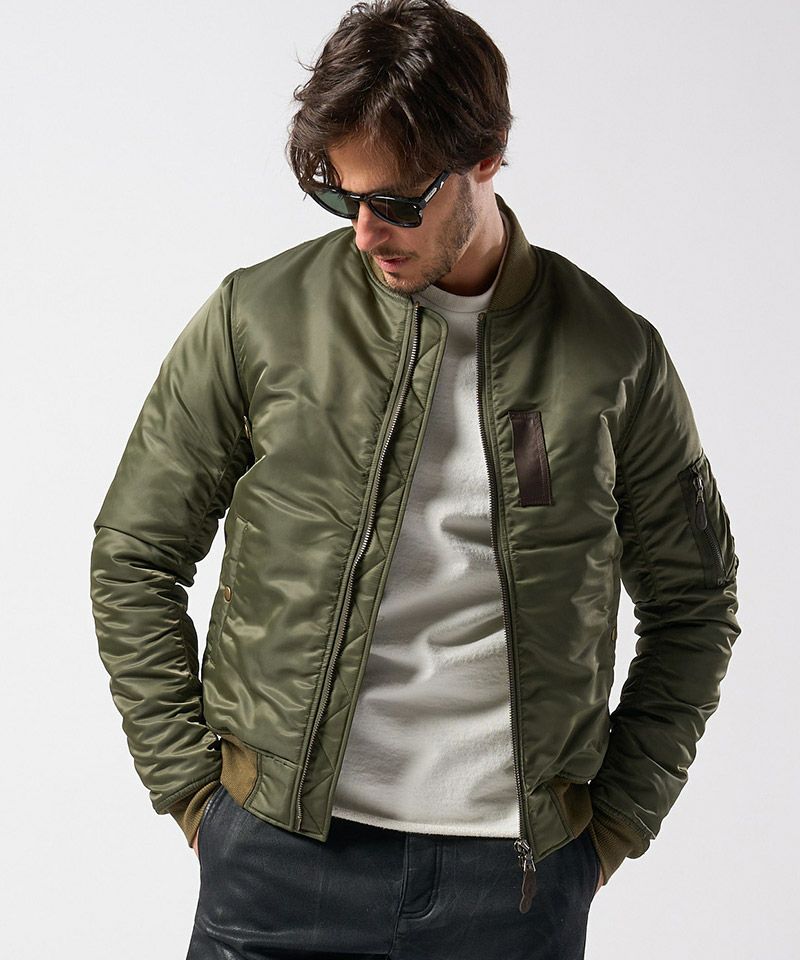 66．khaki