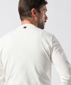 10．white