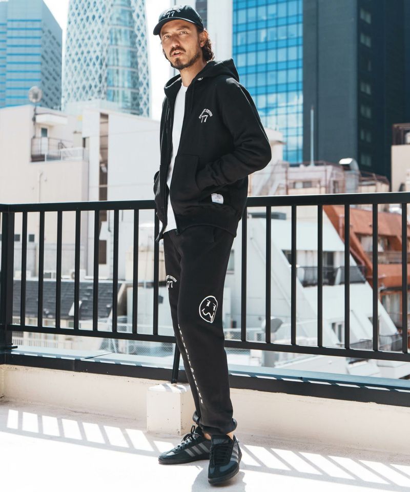 七七 This Zero-Mileage 1996 Kawasaki ZX7-RR Is Priced At RM224