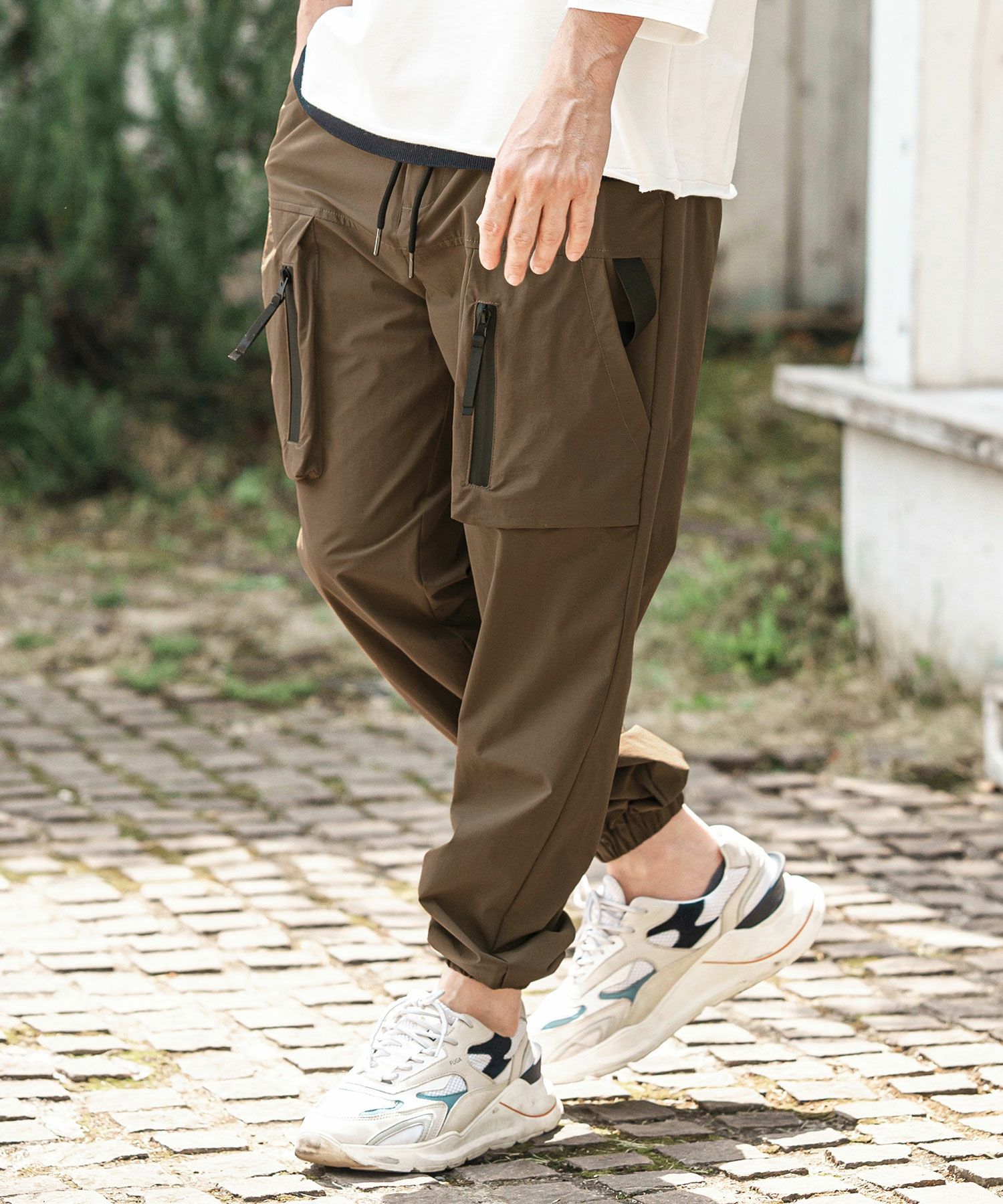 50%OFF【CAMBIO(カンビオ)】撥水ナイロンストレッチキャンプパンツ