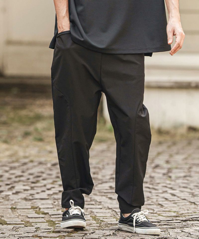 まひたん CAMBIO(カンビオ)】ストレッチナイロンテーパードイージーパンツ