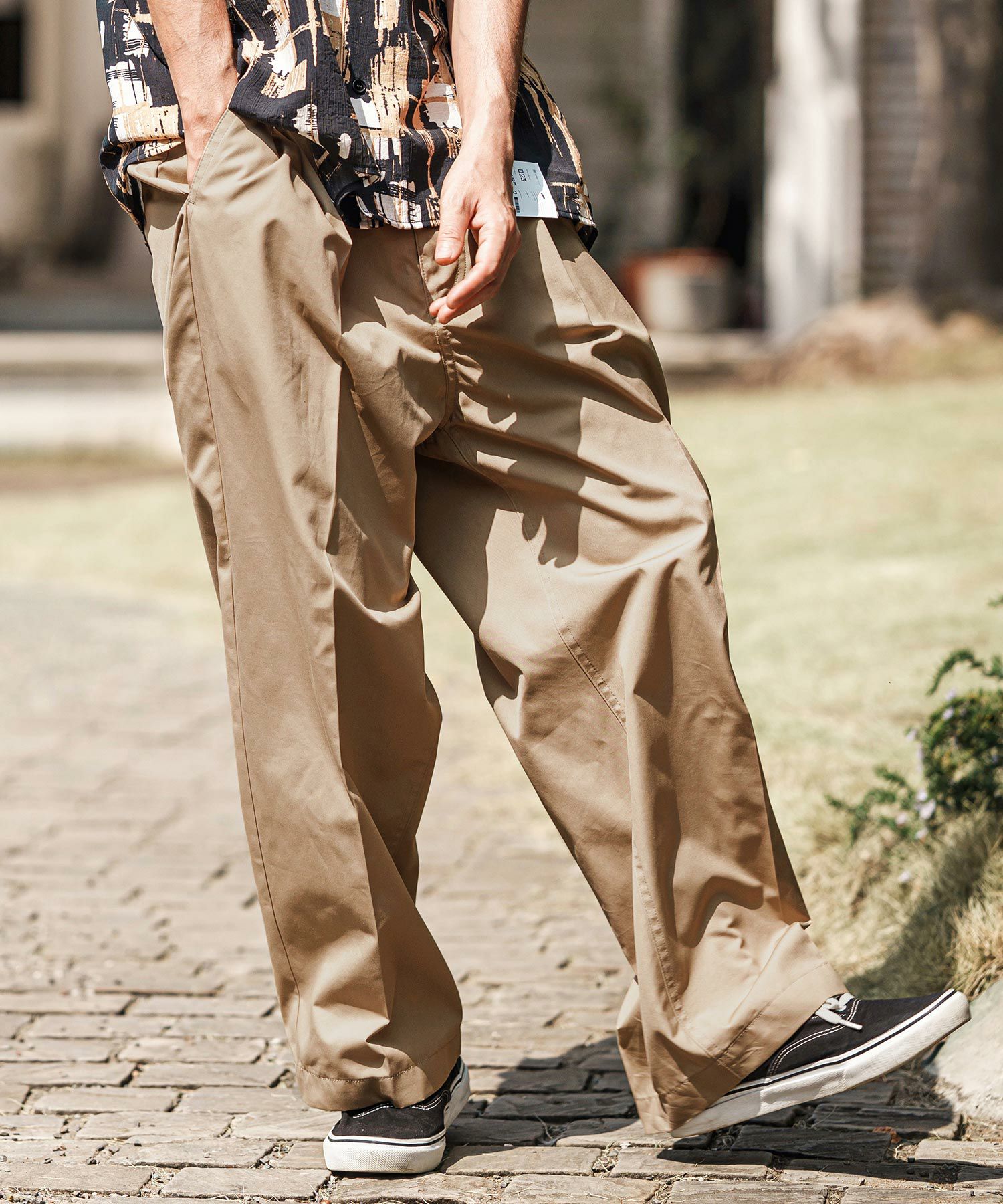 Lt.Beige