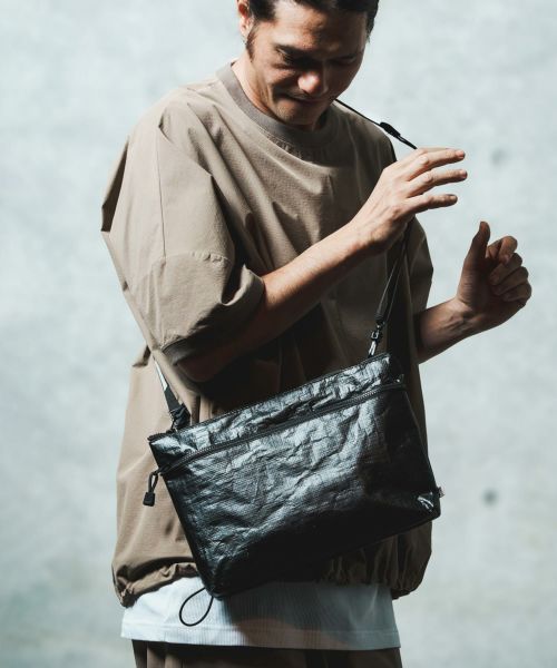 【GLIMCLAP(グリムクラップ)】【予約販売5月下旬～6月上旬入荷】 Metallic fabric musette サコッシュバッグ(18-056-gls-cf)