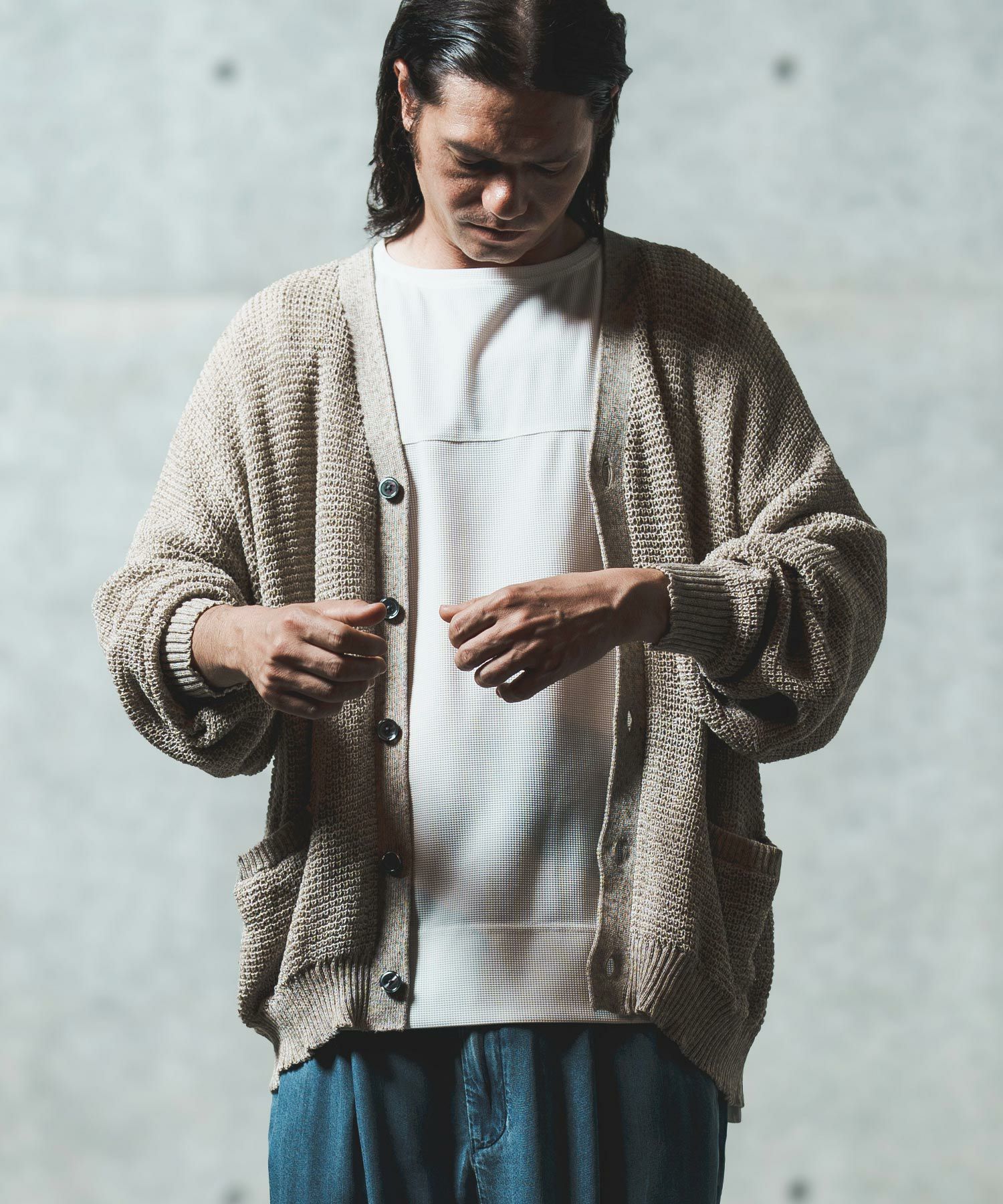 LT.BEIGE