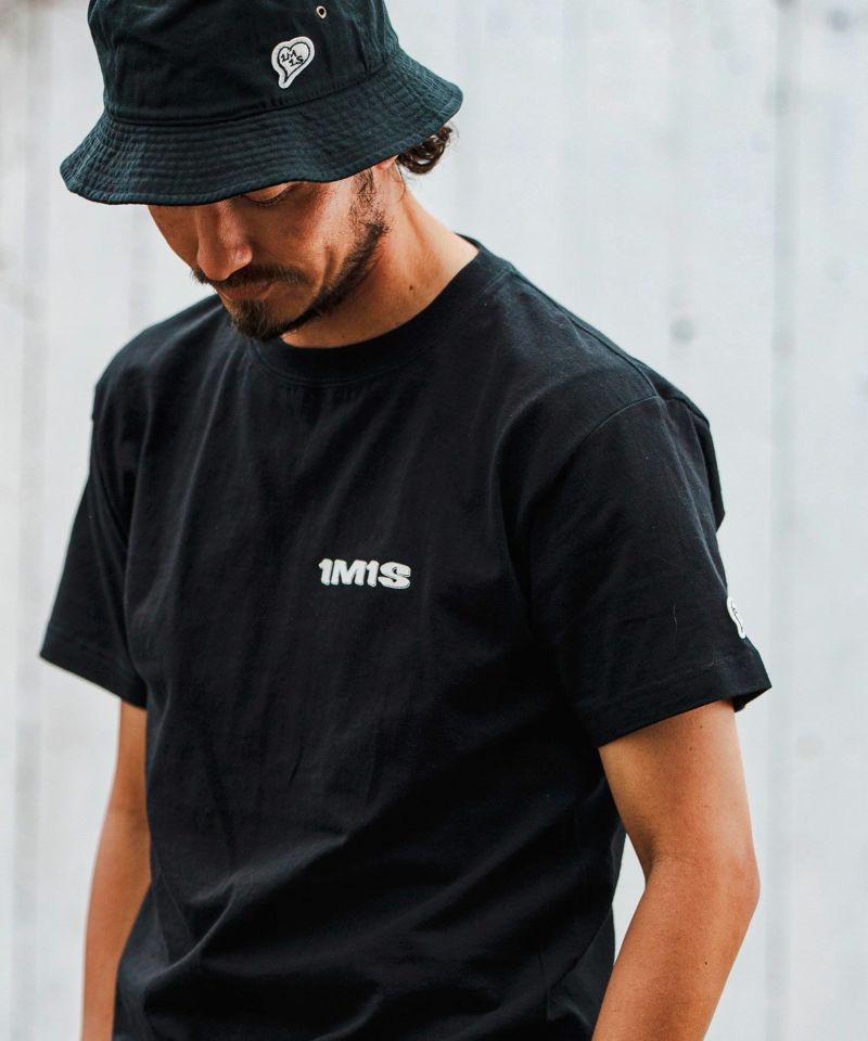 1minute 1second(ワンミニットワンセカンド)】Small bold print