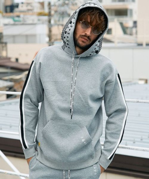 【STUD MUFFIN(スタッドマフィン)】【予約販売9月中旬～下旬入荷】 T-Rストレッチポンチ スターノルディックフロッキーライン プルパーカー(524-02825)