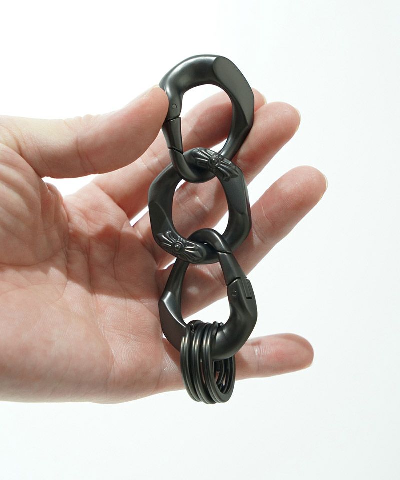 05：BLACK