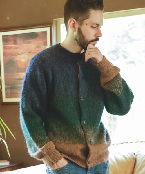 【MROLIVE(ミスターオリーブ)】【予約販売11月上旬～中旬入荷】GRADATION MOHAIR KNIT -6-BUTTON CARDIGAN カーディガン(M253139)