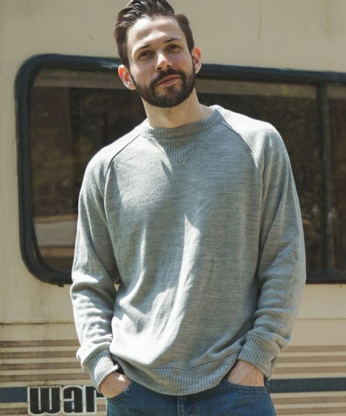 【MROLIVE(ミスターオリーブ)】【予約販売10月上旬～中旬入荷】BULKY SMOOTH KNIT -GUSSET SHIRT カットソー(M253128)